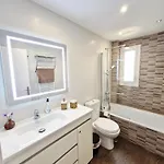 Bajo Golf Center Pueblo Apartment
